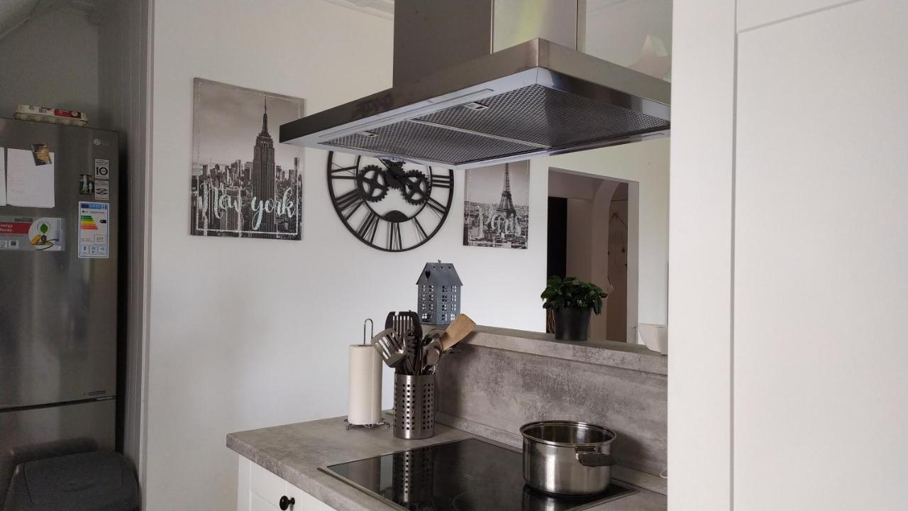 Leander Apartman บาลาตอนแลลเล ภายนอก รูปภาพ